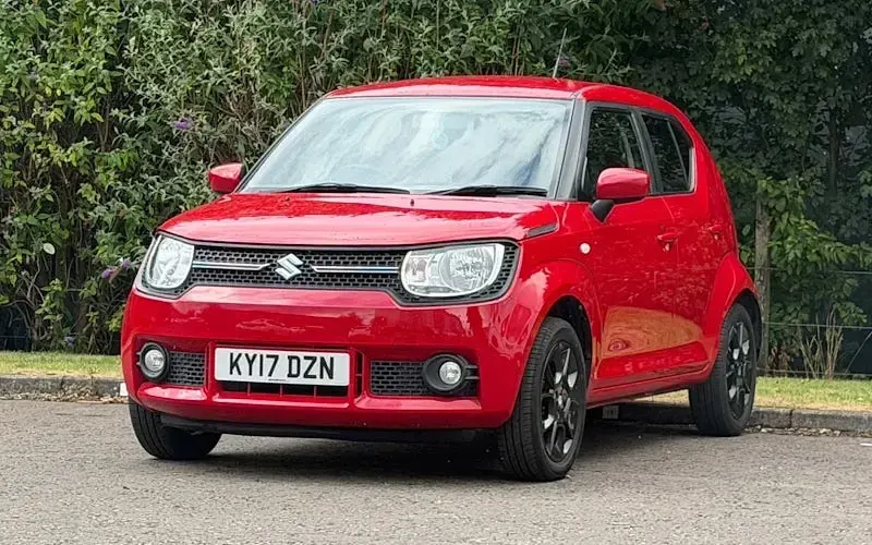 Used Suzuki Ignis SZ3 90 HP (66 kW) 2017 Red SUV