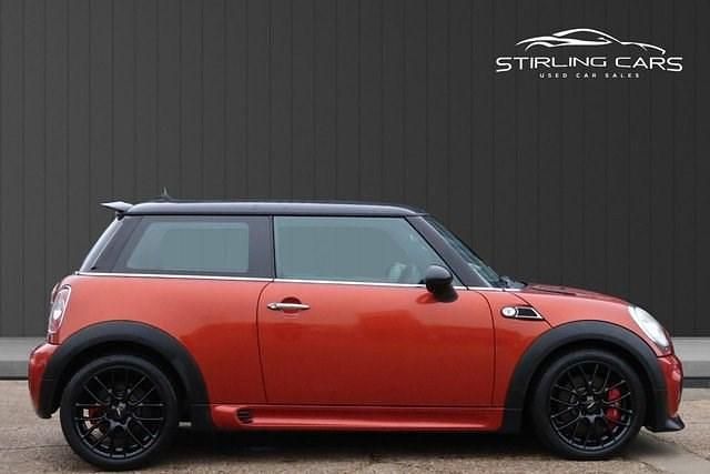 Used Mini John Cooper Works Hatch 211 HP (155 kW) 2010 Orange Hatchback