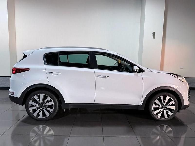 Used Kia Sportage 115 HP (84 kW) 2017 White SUV