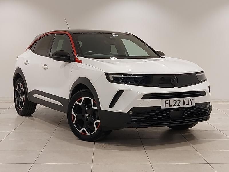 White Used 2022 Vauxhall Mokka SRi SUV | £16,798 (A bit pricey) - Image 1/4