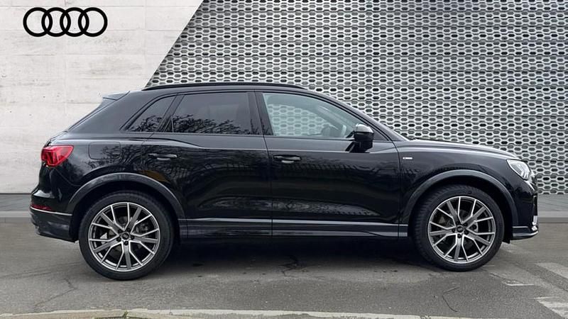 New Audi Q3 Black Edition 150 HP (110 kW) 2025 Black SUV