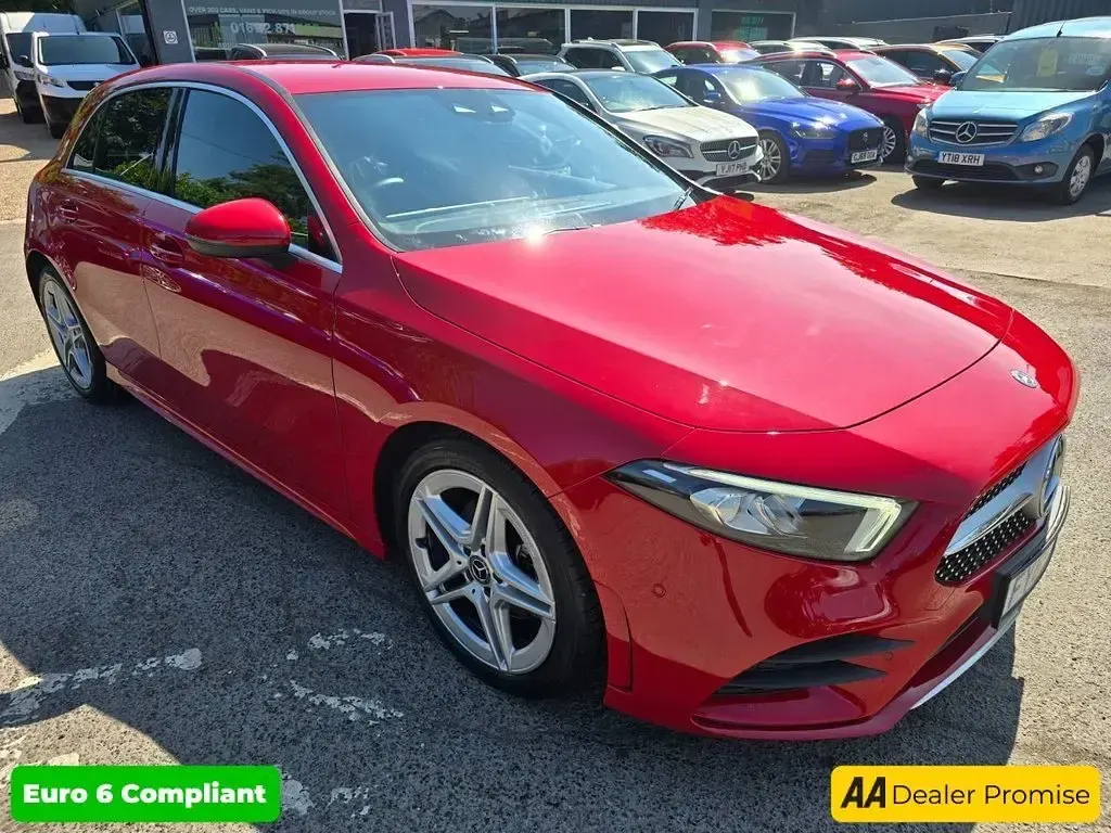 Used Mercedes A180 Executive 116 HP (85 kW) 2019 Red Hatchback
