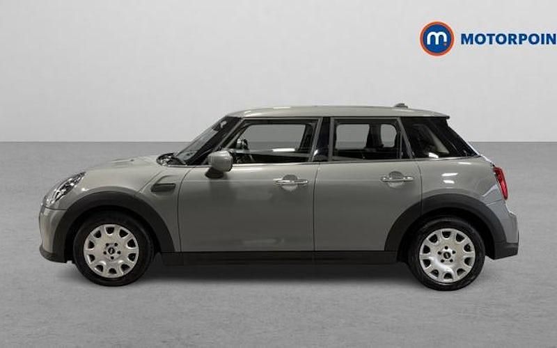 Used Mini ONE Classic 102 HP (75 kW) 2022 Grey Hatchback