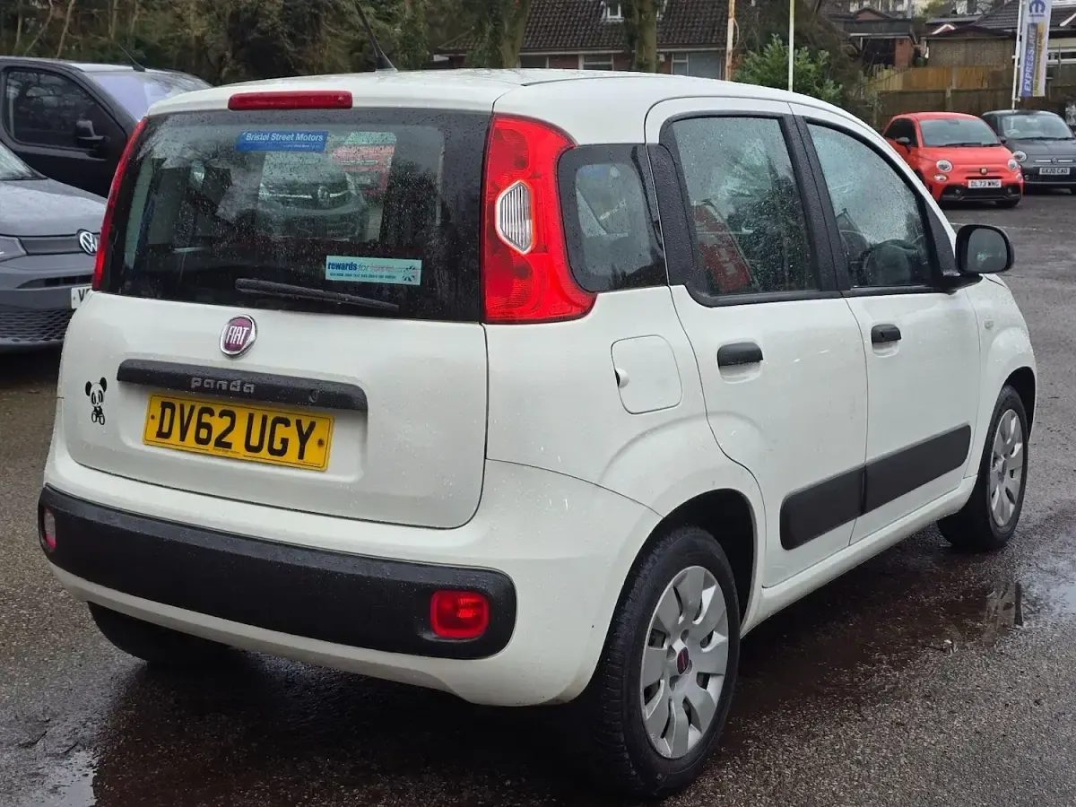 Used Fiat Panda Pop 69 HP (50 kW) 2012 White Hatchback