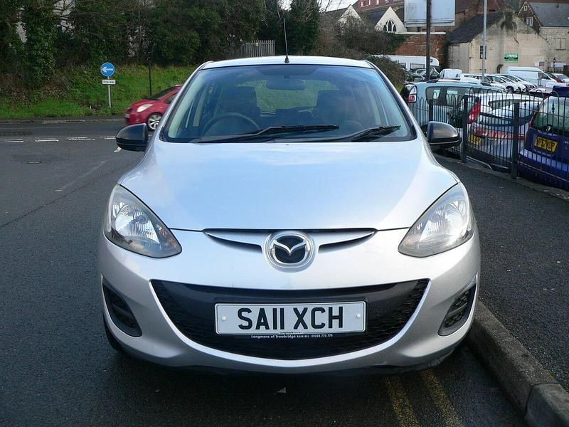 Used Mazda 2 2011 Silver Hatchback