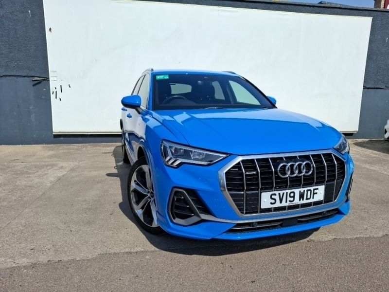 Begagnad Audi Q3 Advanced 190 HK (139 kW) 2019 Blå SUV