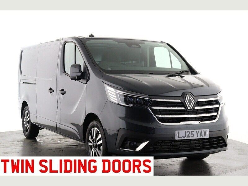 Grey New 2025 Renault Trafic Van | £27,000 - Image 1/4