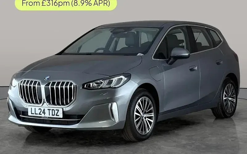 Used BMW 225 Active Tourer Luxury Line 245 HP (180 kW) 2024 MPV