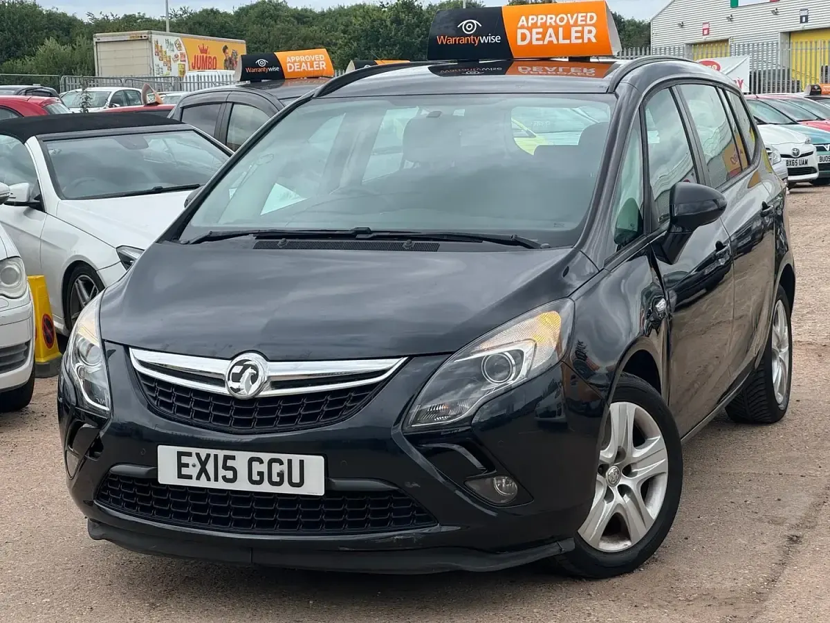 Used Vauxhall Zafira Tourer 140 HP (102 kW) 2015 Black MPV