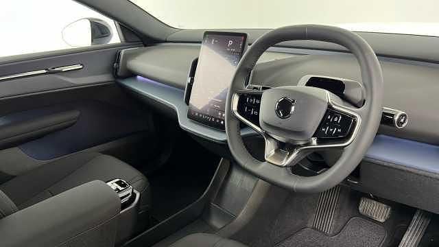 Used Volvo EX30 Plus 197 kW (268 HP) 2026 SUV