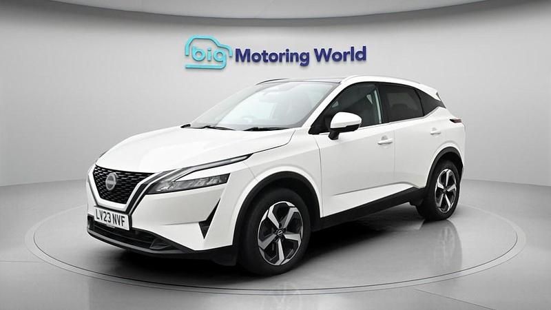 Used Nissan Qashqai N-Connecta 158 HP (116 kW) 2023 White SUV