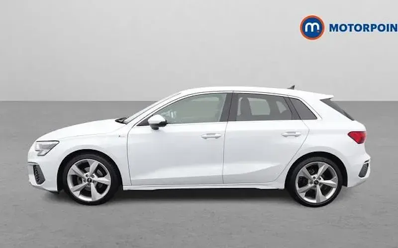 Used Audi A3 Sportback S-Line 110 HP (80 kW) 2023 White Hatchback