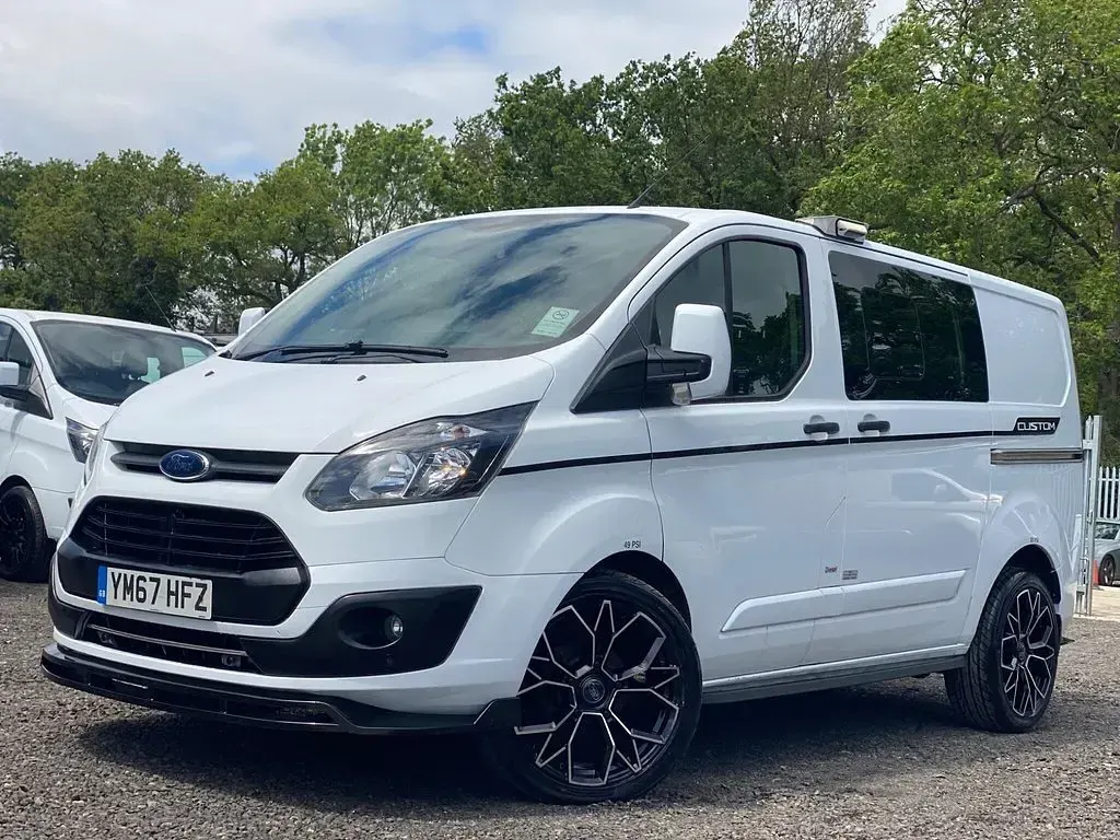 Used Ford Transit Custom 128 HP (94 kW) 2018 White Van