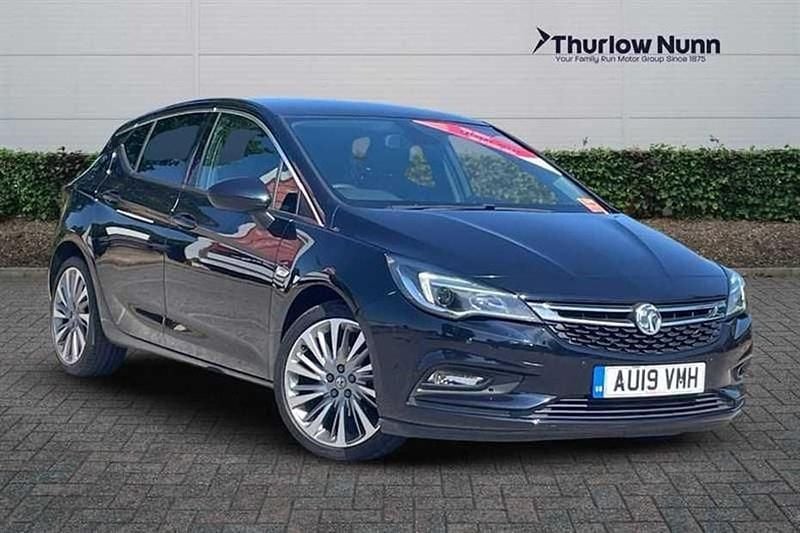 Blue Used 2019 Vauxhall Astra Hatchback | £12,000 (A bit pricey) - Image 1/1