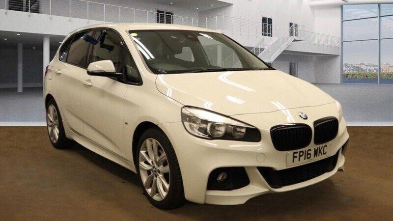 White Used 2016 BMW 218 M Sport Estate | £8,995 (Fair price) - Image 1/2