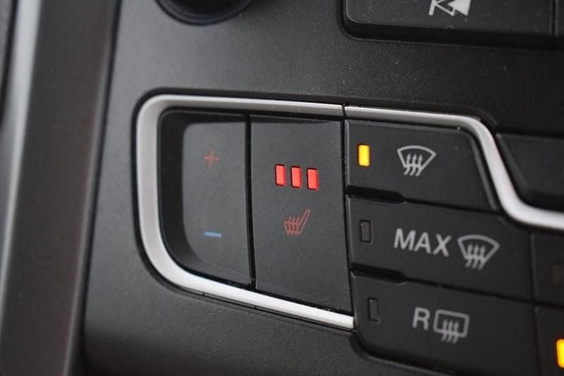 Used Ford Mondeo Titanium 160 HP (117 kW) 2018 Black Hatchback