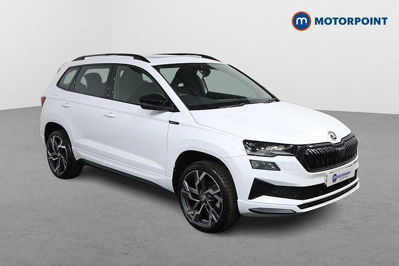 White Used 2024 Skoda Karoq SportLine SUV | £24,999 (Good price) - Image 1/4