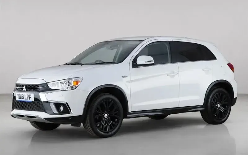 Used Mitsubishi ASX 117 HP (86 kW) 2018 White SUV