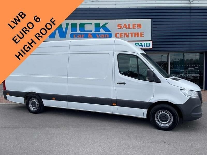 Used Mercedes Sprinter Progressive 150 HP (110 kW) 2021 White Van