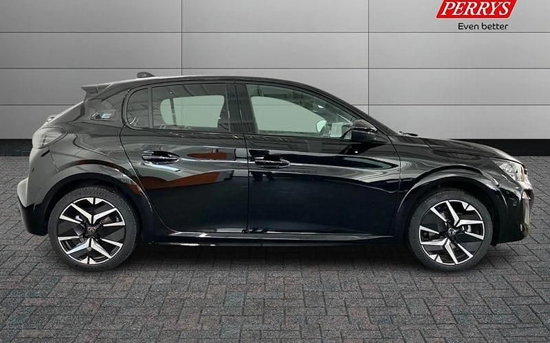 Second-hand Peugeot e-208 GTi 116 kW (158 CP) 2025 Hatchback