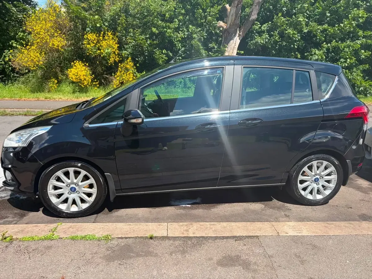 Used Ford B-MAX Titanium 95 HP (69 kW) 2014 Black MPV