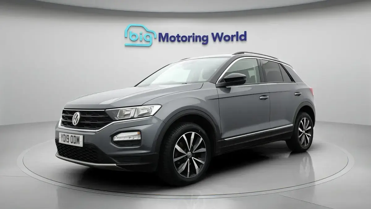 Used VW T-Roc Design 150 HP (110 kW) 2019 Grey SUV