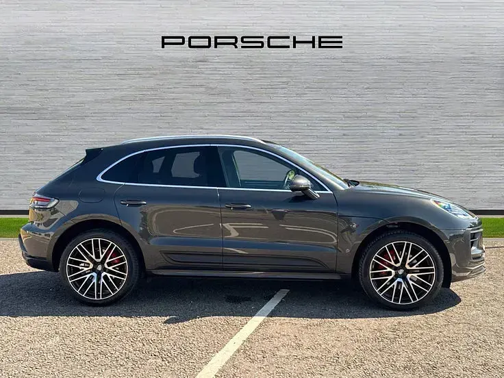 Used Porsche Macan 375 HP (275 kW) 2022 Grey SUV