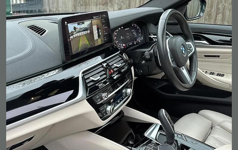 Used BMW M550 Comfort Edition 523 HP (384 kW) 2023 Black Sedan