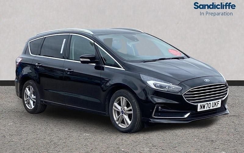 Used Ford S-MAX Titanium 150 HP (110 kW) 2021 Black MPV