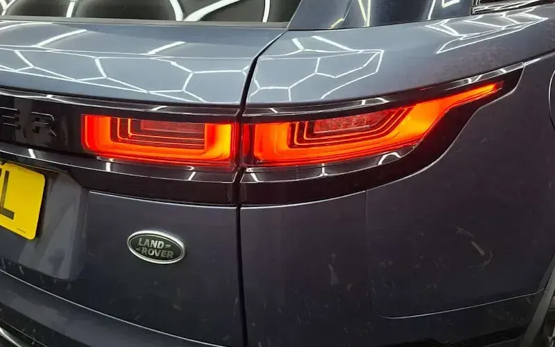 Used Land Rover Range Rover Velar SE Dynamic 241 HP (177 kW) 2018 Blue SUV