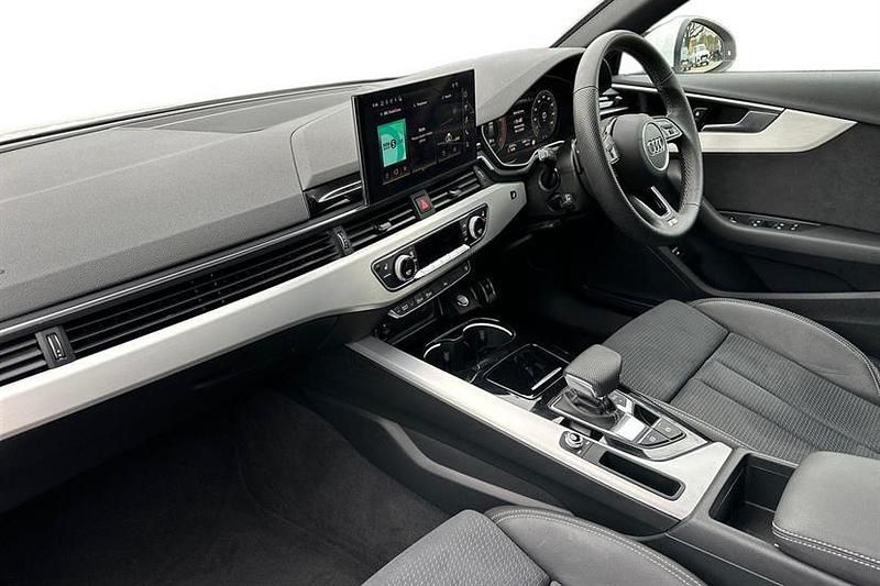 Used Audi A4 S-Line 204 HP (150 kW) 2024 Arkona white Estate