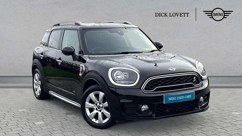 Black Used 2019 Mini Cooper S Countryman Classic SUV | £14,880 (Fair price) - Image 1/3