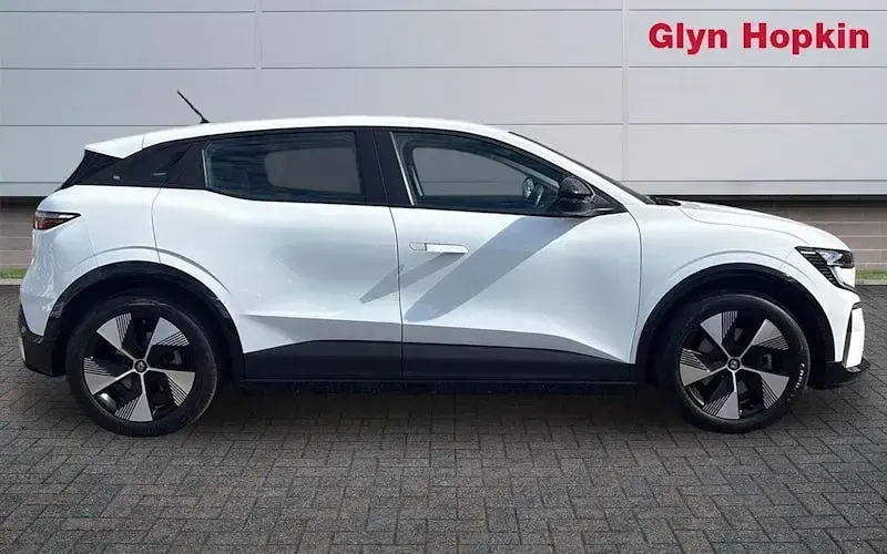 Używany Renault Megane E-Tech Equilibre 160 kW (218 KM) 2023 Hatchback