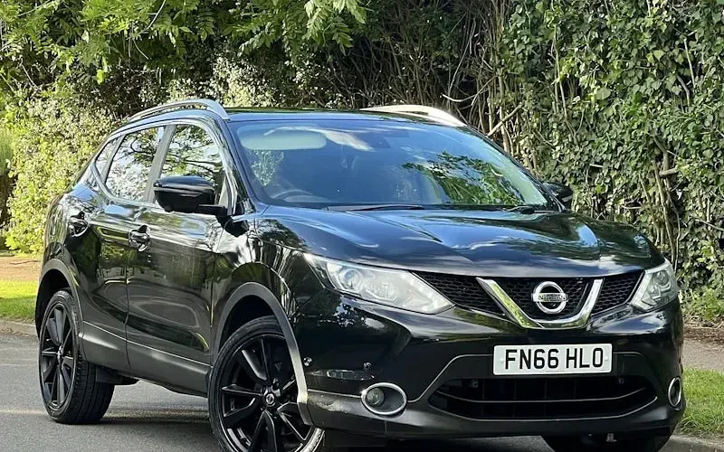 Used Nissan Qashqai Tekna 110 HP (80 kW) 2016 SUV