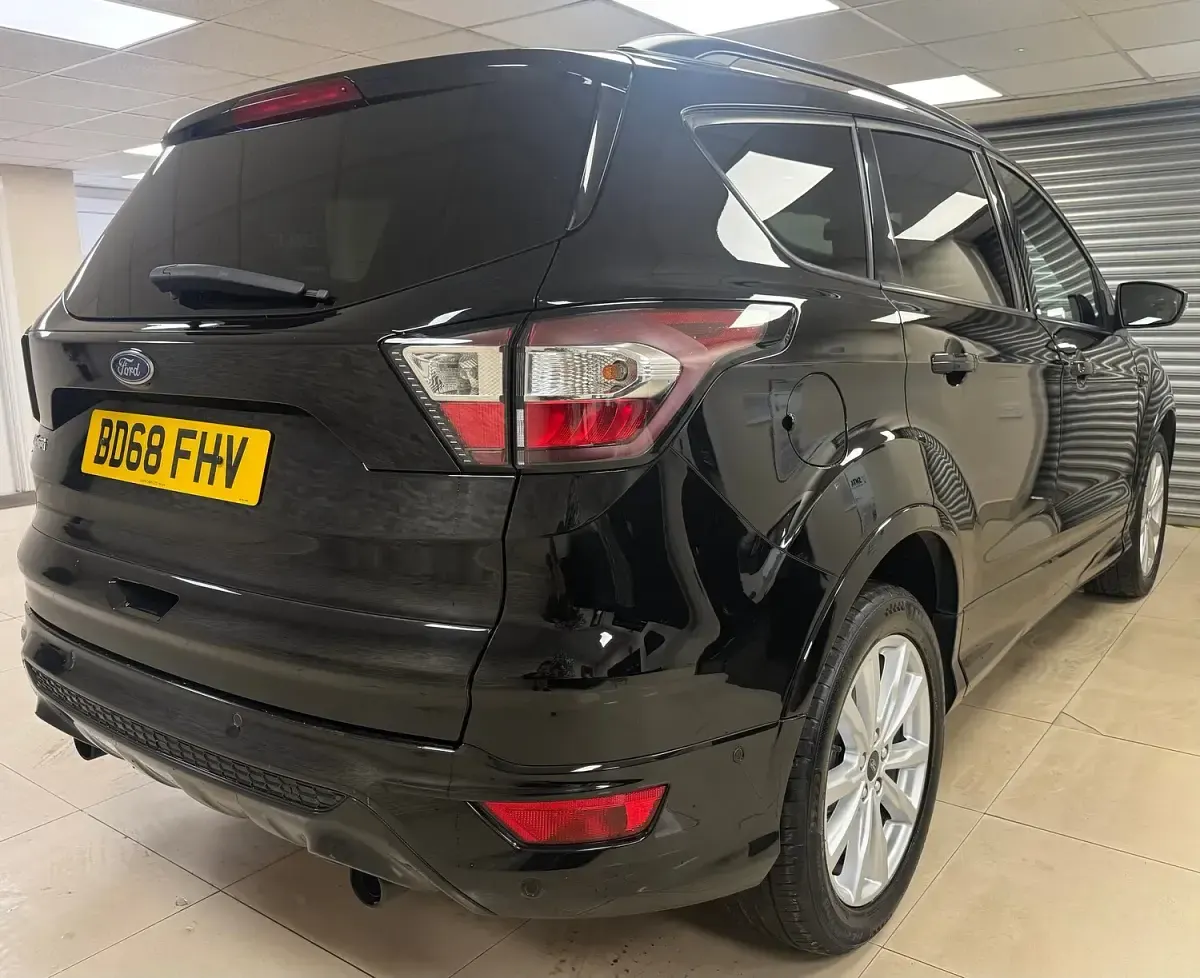 Used Ford Kuga ST-Line 120 HP (88 kW) 2018 Black SUV