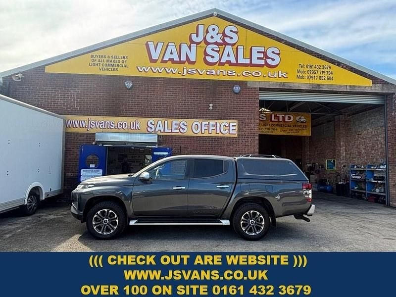 Grey Used 2020 Mitsubishi L200 Warrior Pickup | £12,995 (Fair price) - Image 1/4