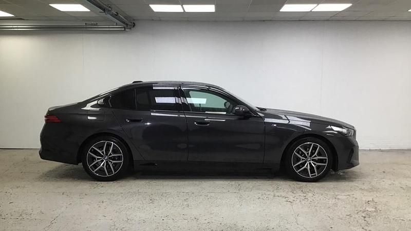 Used BMW 530e M Sport 295 HP (216 kW) 2025 Grey