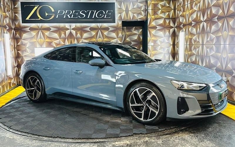 Used Audi e-tron GT quattro Design 389 kW (530 HP) 2024 Sedan