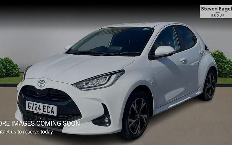 Used Toyota Yaris Hybrid Design 116 HP (85 kW) 2026 Hatchback