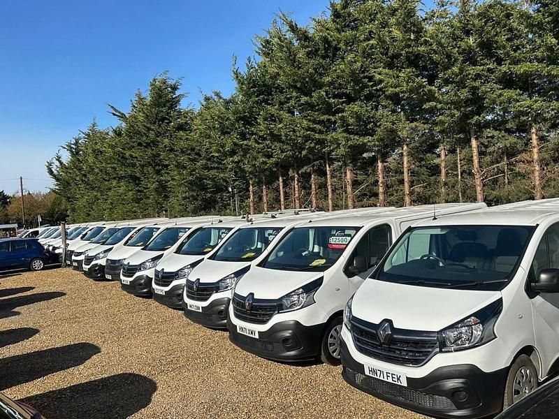 Used Vauxhall Vivaro 100 HP (73 kW) 2023 White MPV