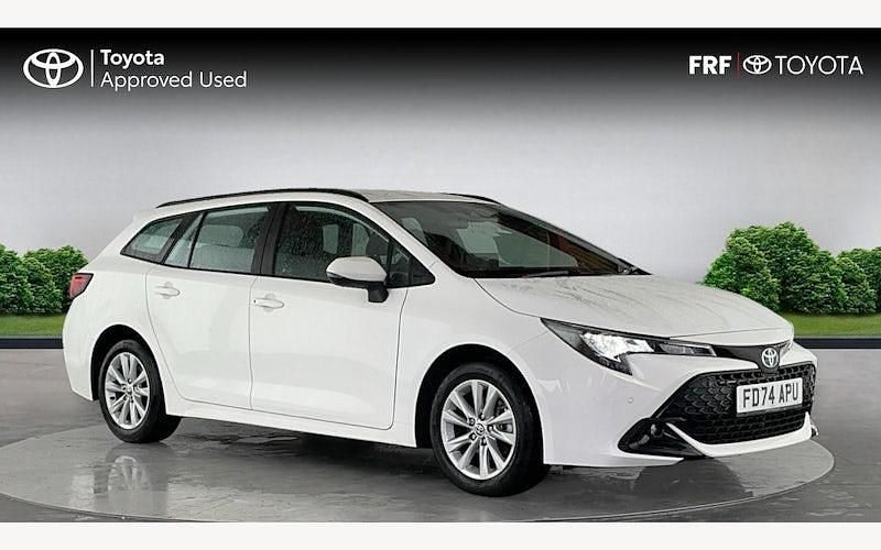 Used 2025 Toyota Corolla Estate | £24,490 (Good price) - Image 1/4