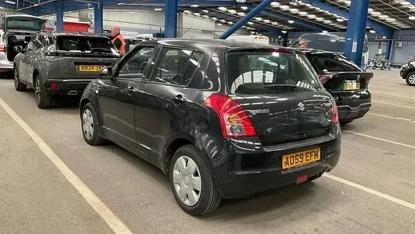 Used Suzuki Swift GL 92 HP (67 kW) 2009 Black Hatchback