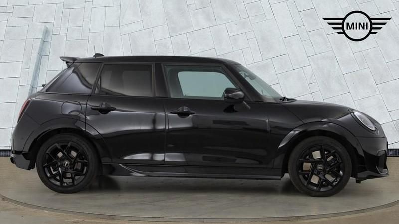 Usado Mini Cooper S Hatch 201 HP (147 kW) 2025 Preto Citadino