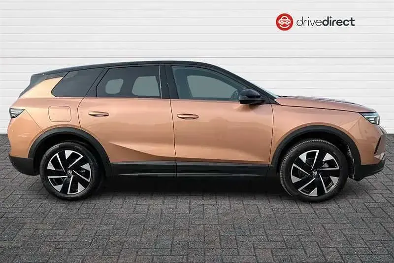 New Vauxhall Grandland X Design Edition 145 HP (106 kW) 2026 Brown SUV