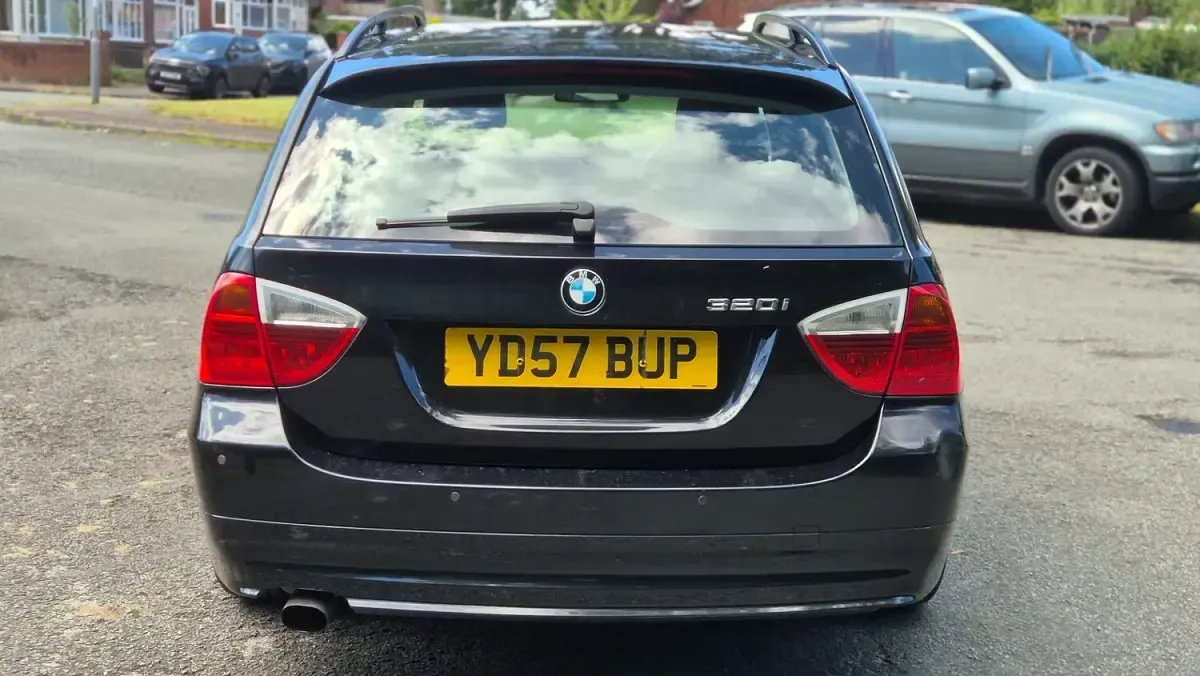 Used BMW 320 2007 Black Estate