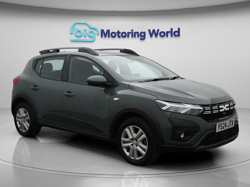 Green Used 2024 Dacia Sandero Expression Hatchback | £13,000 (Fair price) - Image 1/4