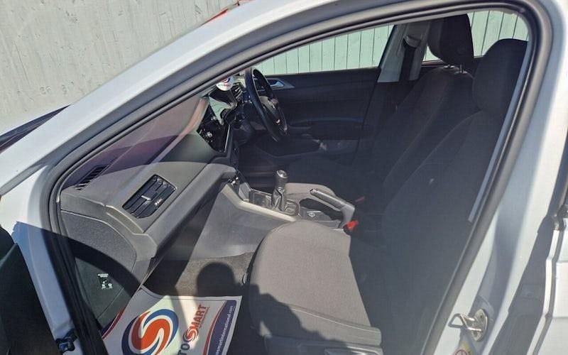 Used VW Polo SE 95 HP (69 kW) 2020 Hatchback