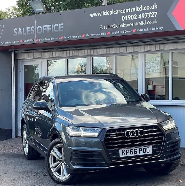 Grey Used 2016 Audi Q7 S-Line SUV | £16,995 (Expensive) - Image 1/3