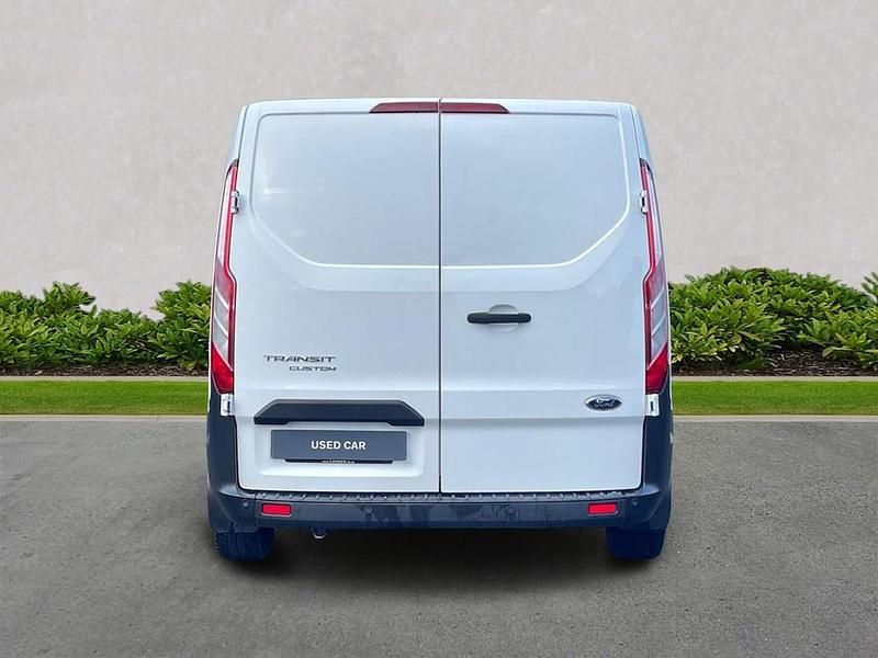 Used Ford Transit Custom 105 HP (77 kW) 2021 White Van