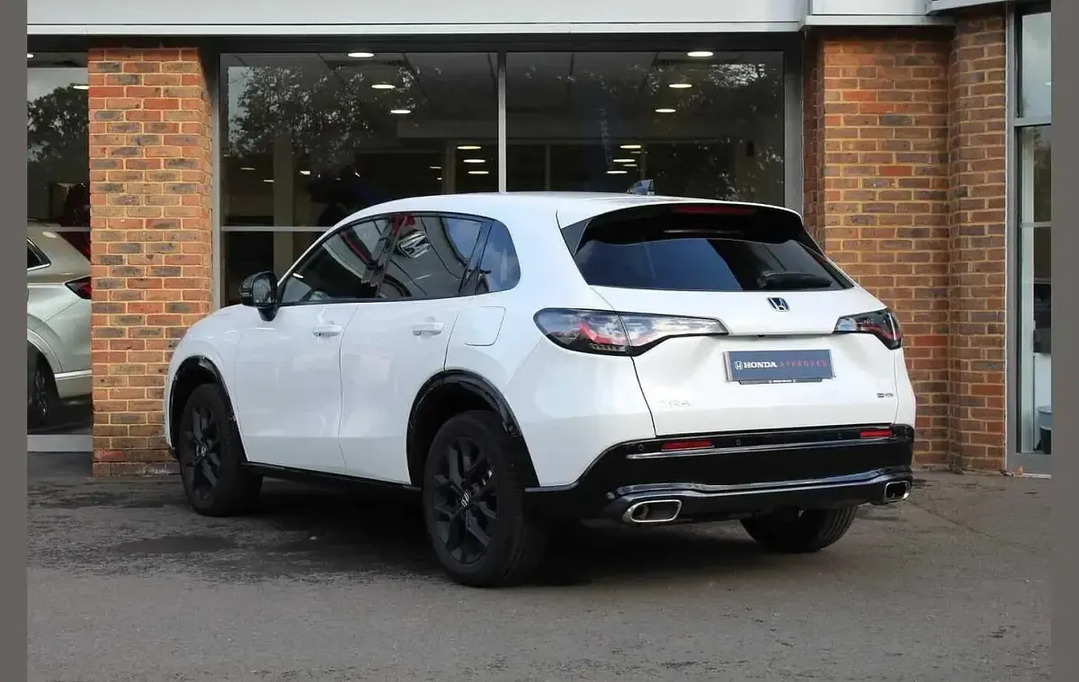 Used Honda ZR-V Sport 184 HP (135 kW) 2024 Platinum white SUV